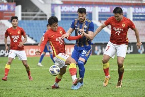  赛后亚冠焦点战，波尔图扳平良机，气氛紧张，年轻球员得到机会-u8.com