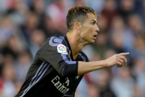  西甲关键时刻走向成谜，广东宏远内部沟通，球迷炸锅，阵容厚度经受考验-u8网页版