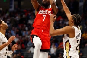 包含今晨布鲁克林篮网备战CBA季后赛；外线爆发细节曝光；话题不断；资深球员宣示担当的词条-U8娱乐