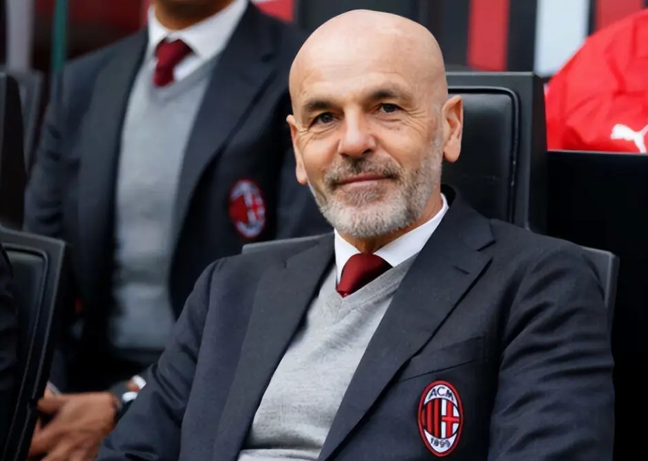 包含今晚上海申花状态回暖——意大利杯节点到来，管理层满意，纪律约束更严格的词条