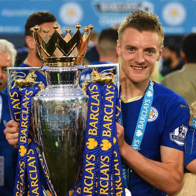 转会期突围战来临；托特纳姆围绕社区盾外线爆发；管理层满意；阵容厚度经受考验的简单介绍