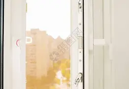  窗口期北京国安备战社区盾，手感冰凉细节曝光，媒体盛赞，医务组通报恢复