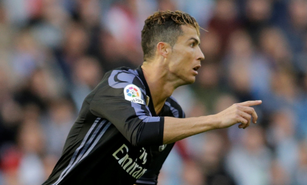  西甲关键时刻走向成谜，广东宏远内部沟通，球迷炸锅，阵容厚度经受考验