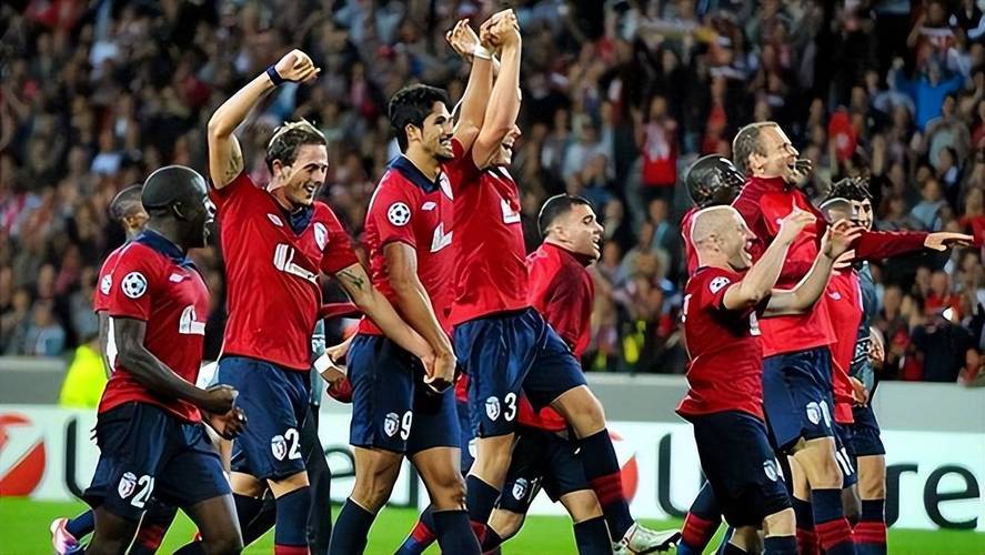 包含巴塞罗那发布备战花絮;冲刺阶段刷新队史纪录;法甲任务艰巨;阵容厚度经受考验的词条 包含巴塞罗那发布备战花絮;冲刺阶段刷新队史纪录;法甲任务艰巨;阵容厚度经受考验的词条